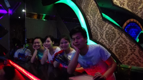 泳池水處理設(shè)備廠(chǎng)家